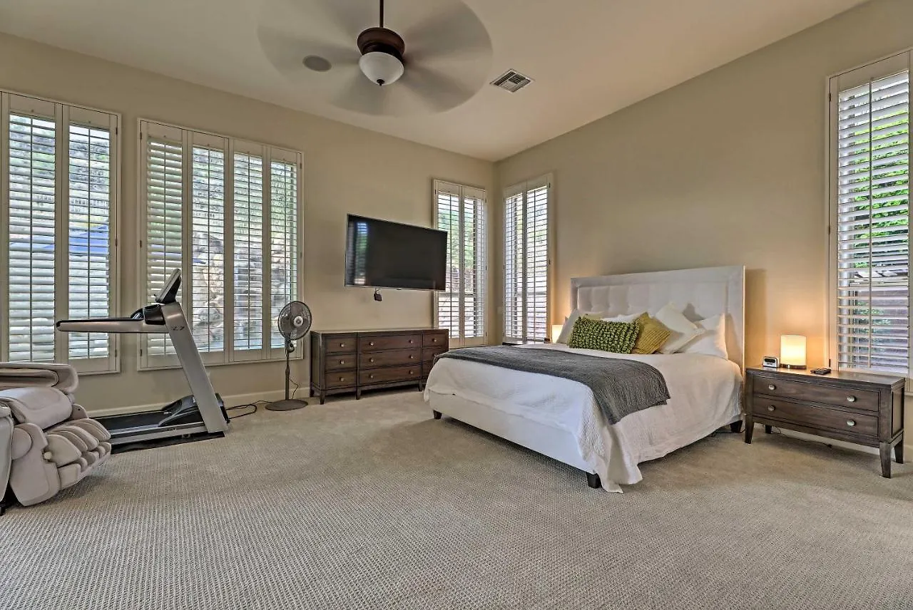 Pet-Friendly Glendale Oasis With Pool And Hot Tub! Villa Phoenix 0*,  USA