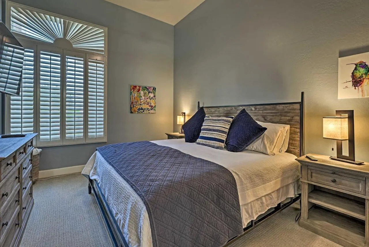 Pet-Friendly Glendale Oasis With Pool And Hot Tub! Villa Phoenix Semesterbostad